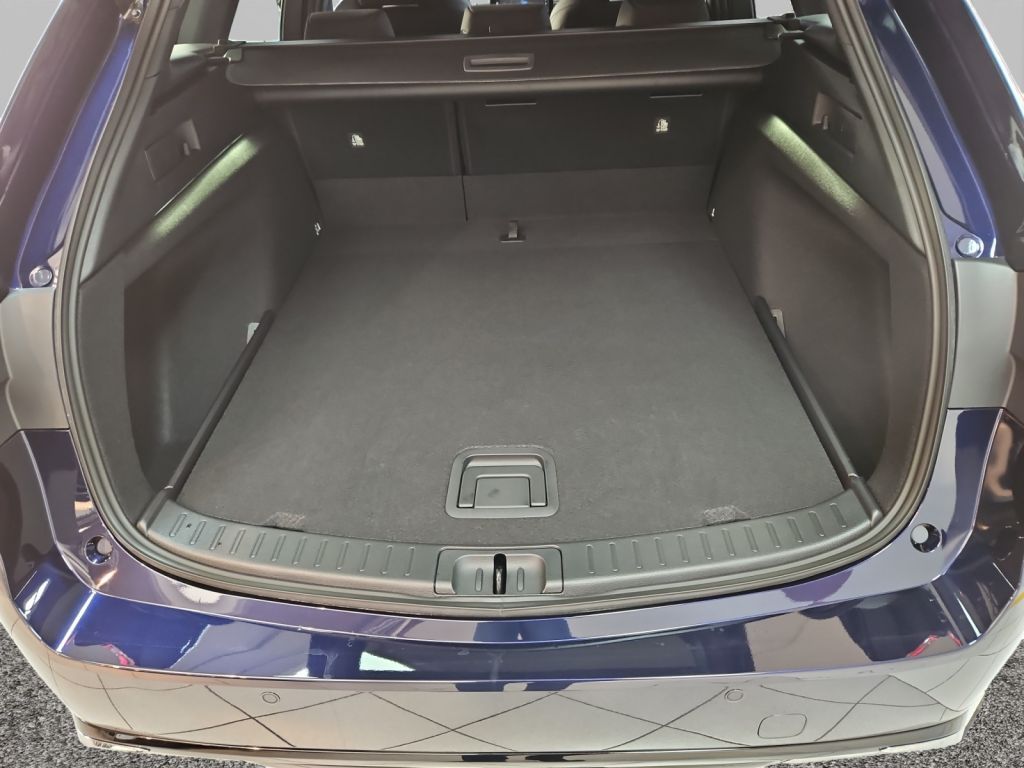 Fahrzeugabbildung Suzuki Swace 1.8 Hybrid Automatik Sitzheizung Comfort+