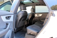 AUDI Q8 50 TDI quattro/ S-LINE/ PANO/ MATRIX/ STANDHZ AUDI Q8 50 TDI quattro/ S-LINE/ PANO/ MATRIX/ STANDHZ