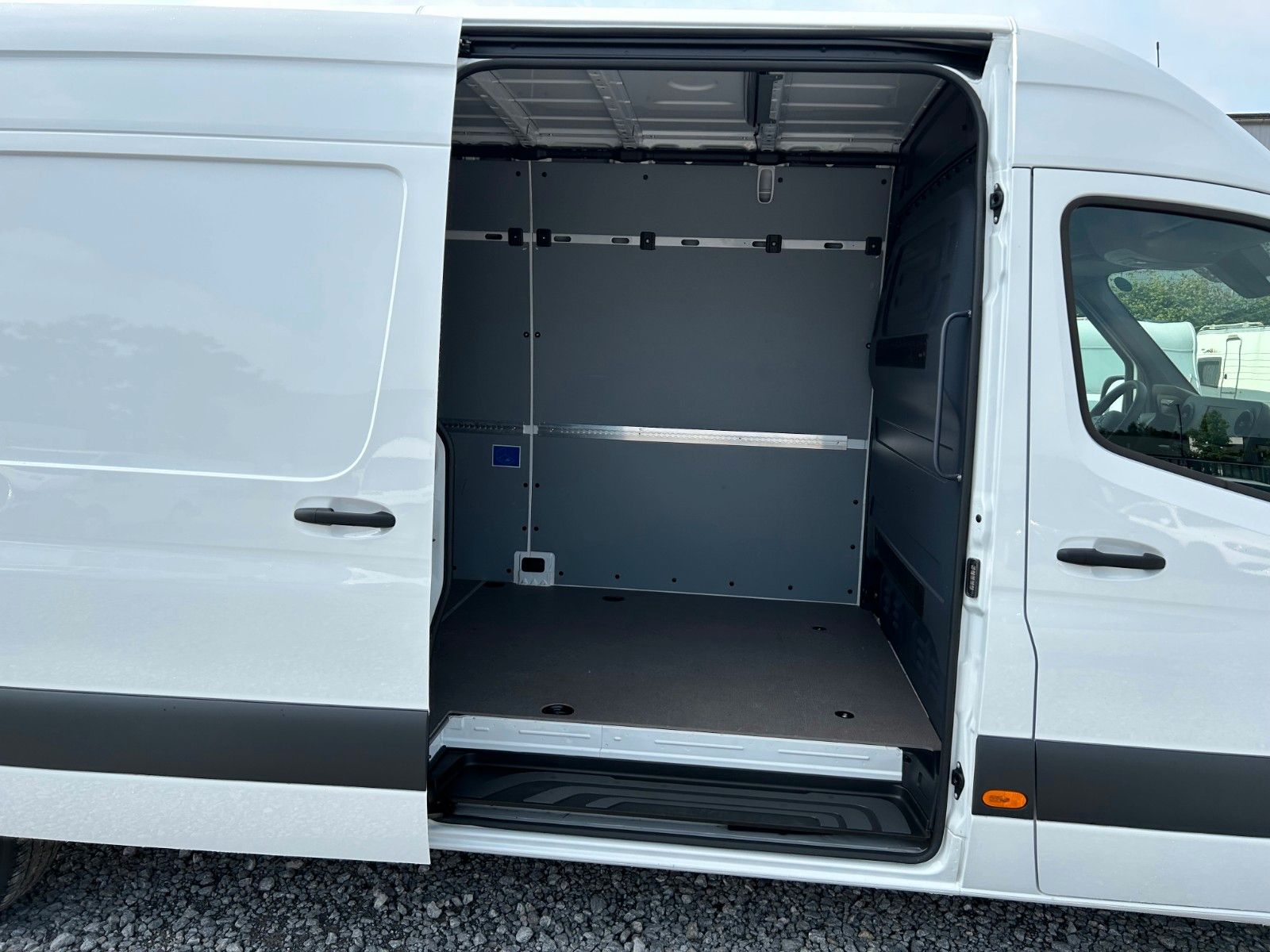 Fahrzeugabbildung Mercedes-Benz Sprinter III  317 CDI Maxi Kamera  MBUX
