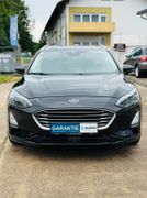FORD Focus Titanium X*SCHECKHEFT*ACC*PDC*LED*AHK