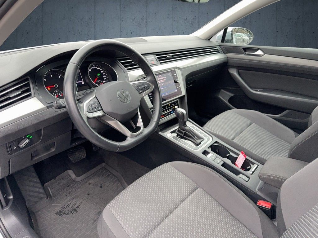Volkswagen Passat Variant - Bild 11