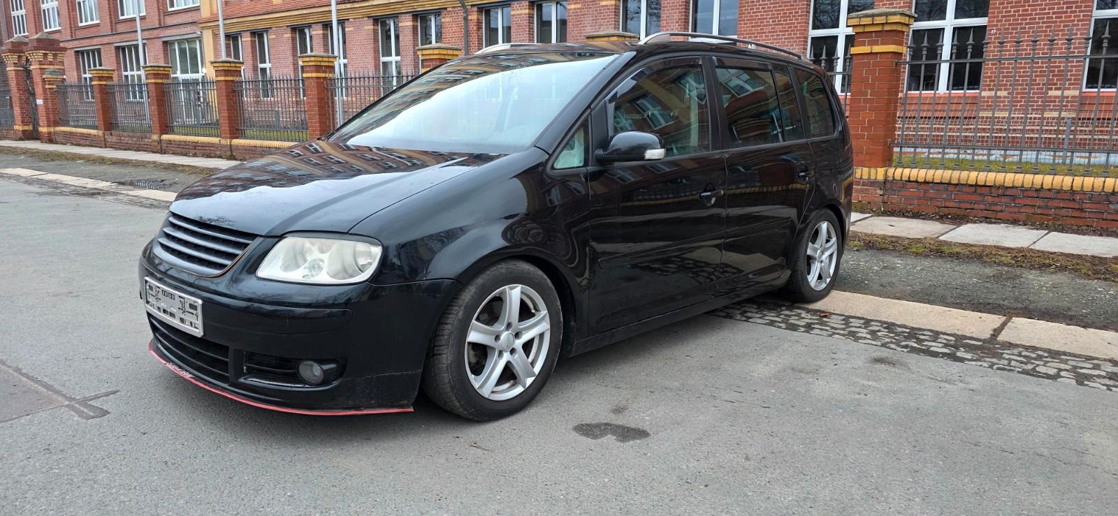 Volkswagen Touran 2.0 FSI Highline*Leder*Navi*7 sitze*