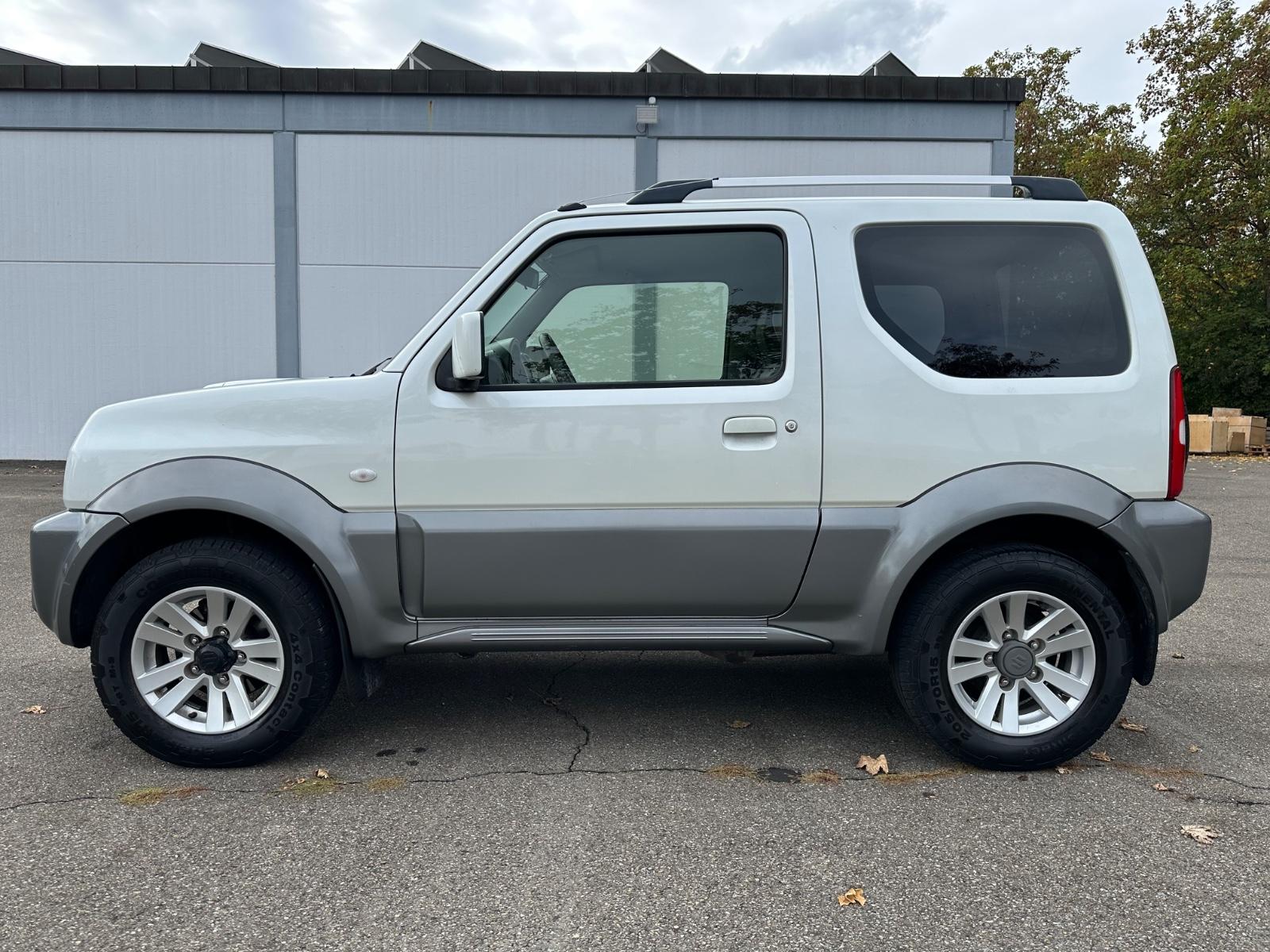 SUZUKI JIMNY 1.3 VVT 86ch 4X4 STYLE - CUIR - ATTELAGE - SIÈGES CHAUFFANTS - CLIMATISATION