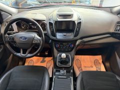 FORD Kuga ST-Line Navi SHZ AHK PDC KeyFree Ruby Rot