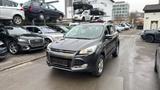 Ford Kuga Titanium,Klima,servo,Euro6,usw. - Ford Kuga mit Diesel-Antrieb: Kombi
