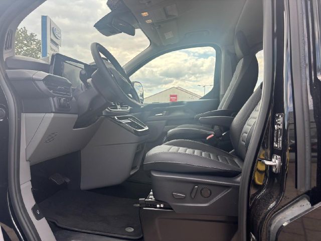 Ford Tourneo Custom 320 L1 Titanium X FWD