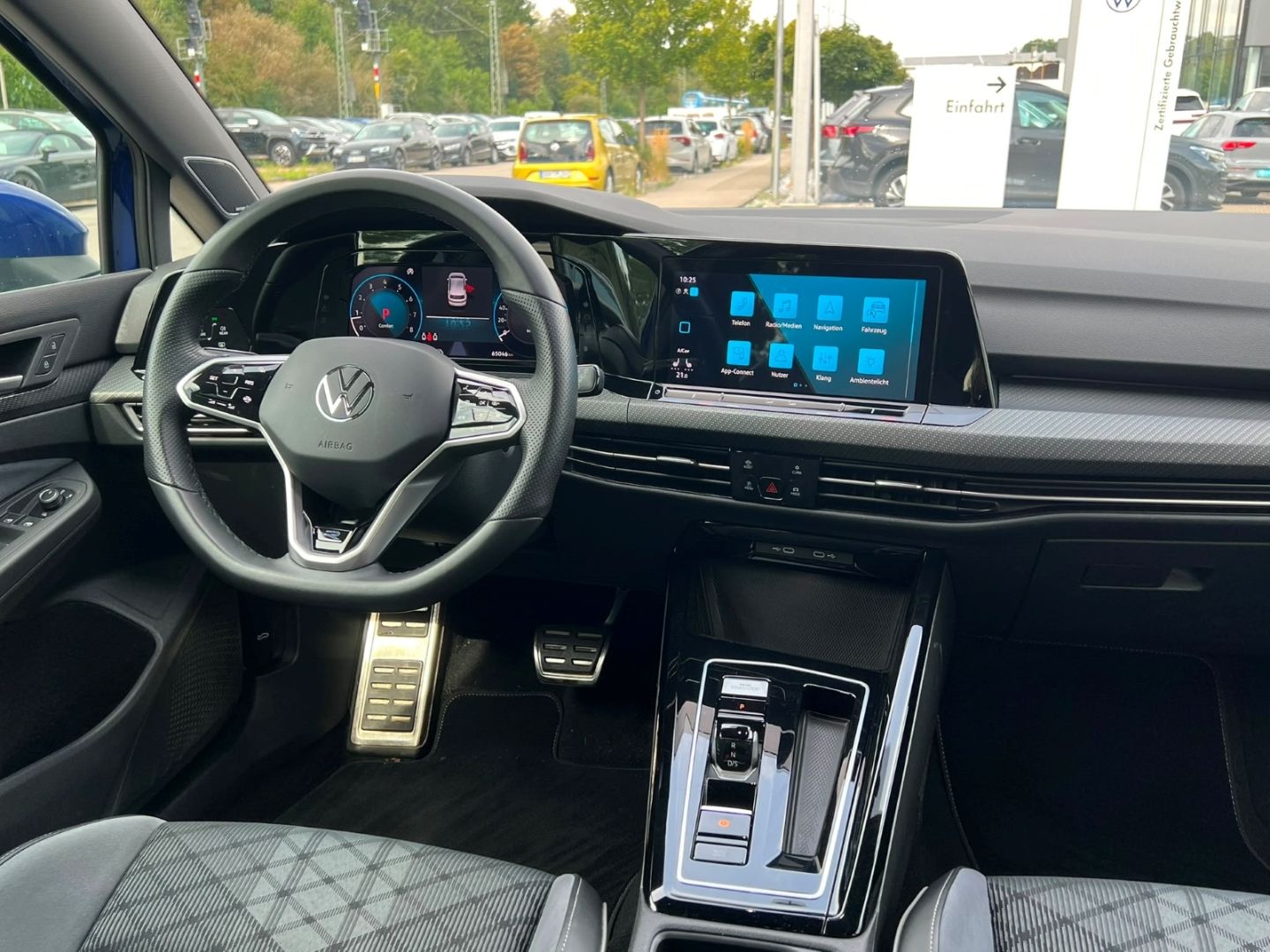 Golf 1.5eTSI R-Line AHK*ASSIST*H&K*BUSINESS*1HD!