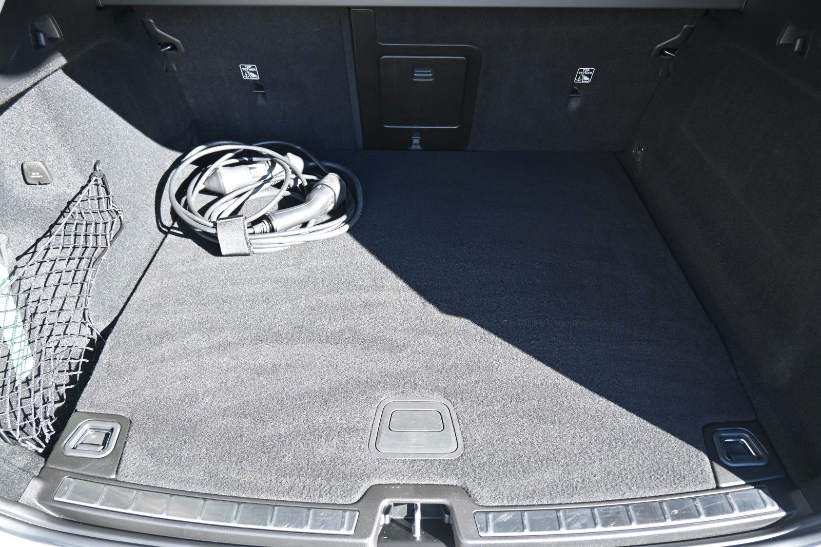 Fahrzeugabbildung Volvo XC60 T6 RC Inscription Expression*FSHZG*RFK*ACC