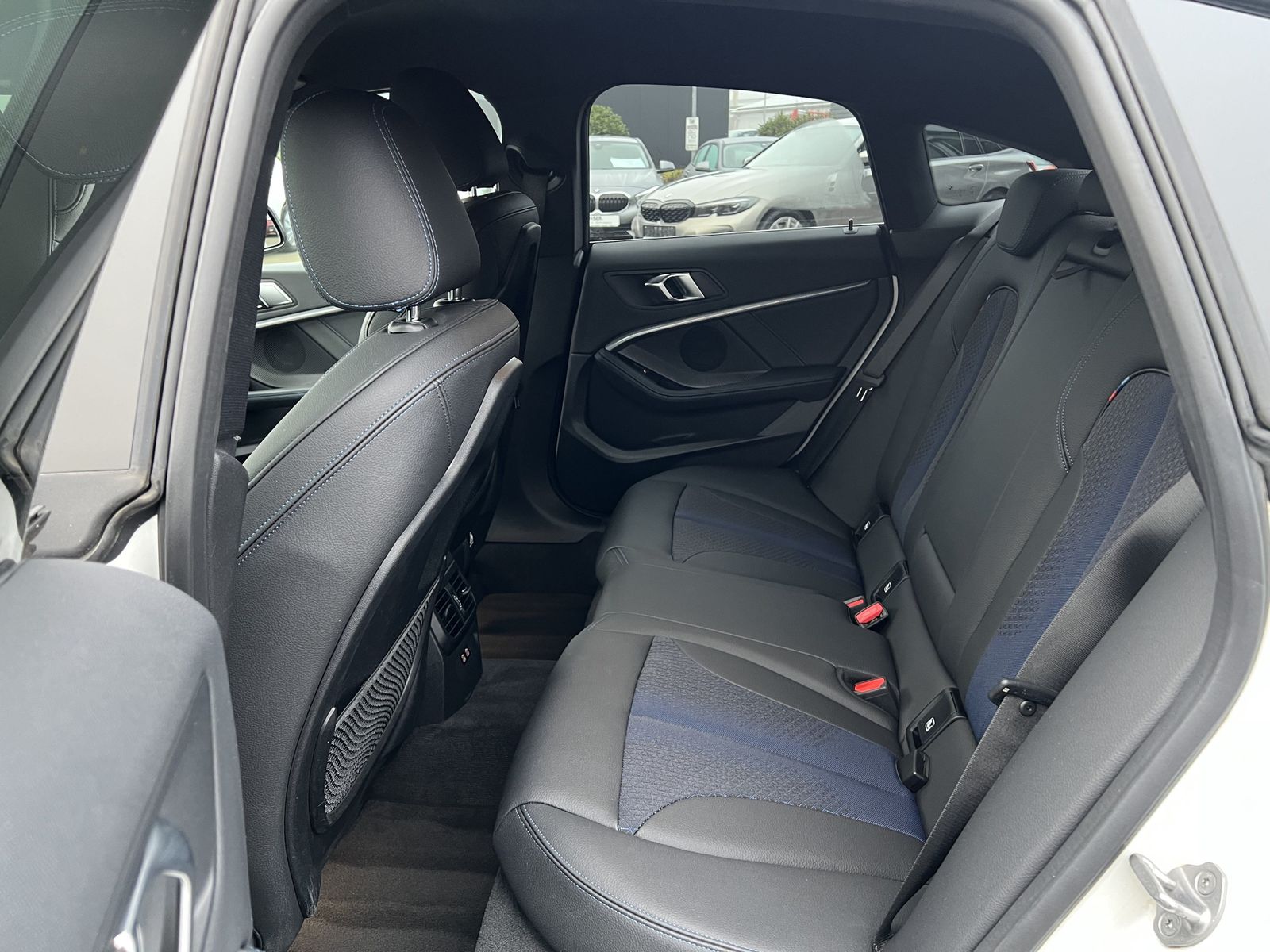 BMW 220 Gran Coupé - Bild 23