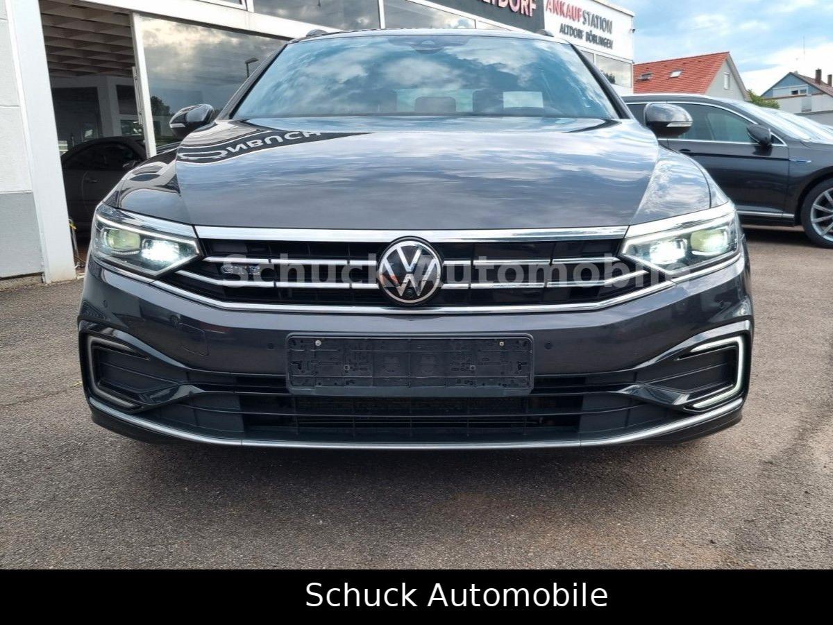 Volkswagen Passat GTE Digi Matrix 360°K AHK IQ.Drive HuD SH