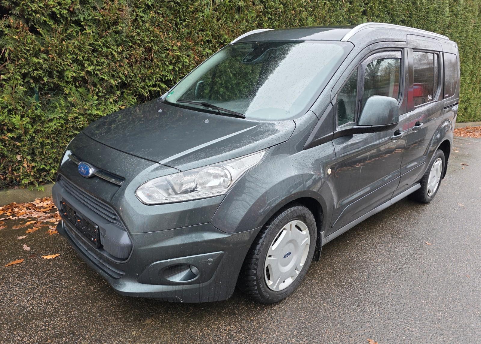 Ford Tourneo Connect 1.5 TDCi Titanium*RFK*Panorama