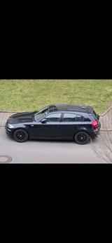 BMW Gepflegtes 1er BMW 120i, Schiebedach, Vollleder - BMW 120: 120i 1er