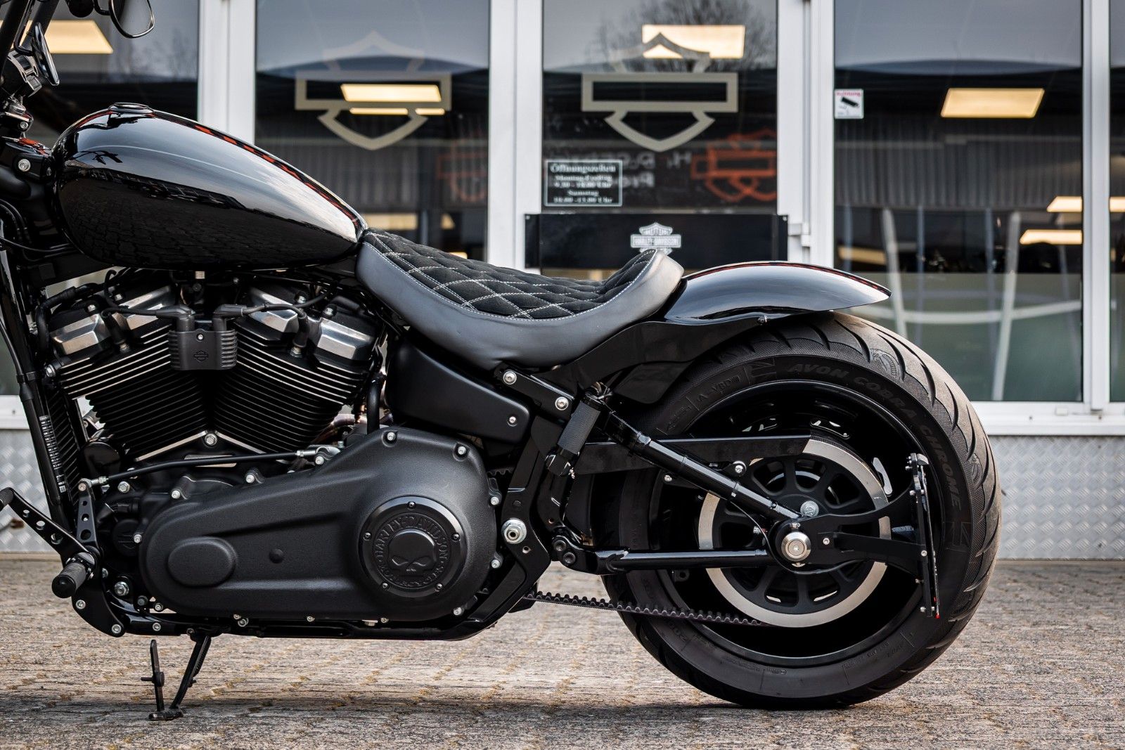 Fahrzeugabbildung Harley-Davidson FXBB STREET BOB SOFTAIL -KESSTECH BTC GANGSTER-