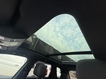 Volkswagen Touareg - 8