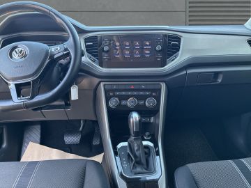 Volkswagen T-Roc - 11
