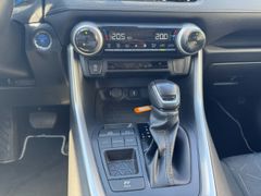 Fahrzeugabbildung RAV 4 Hybrid 4x2 2.5 VVT-i EU6d