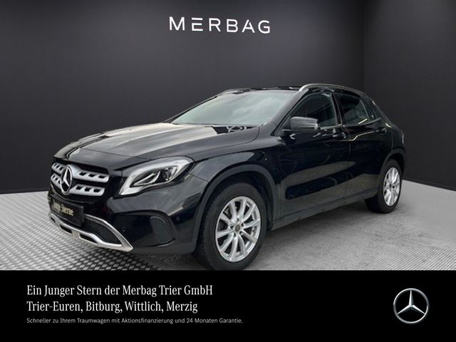 Mercedes-Benz GLA 200 *Offroad Navi RFK LED Ambie eHeck