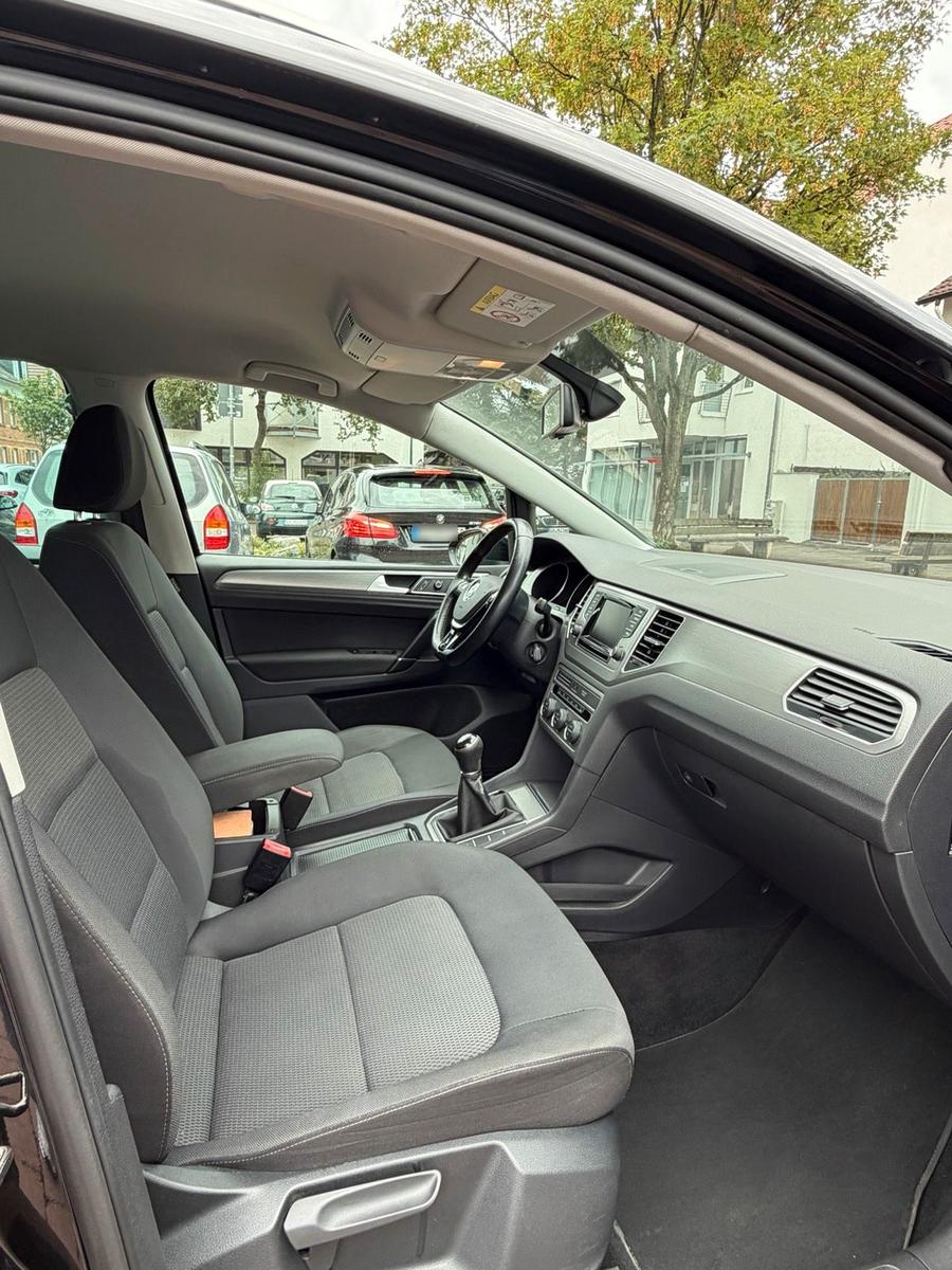 Volkswagen Golf Sportsvan 2014 — photo 6
