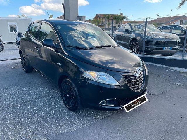 Lancia Ypsilon 1.3 MJT