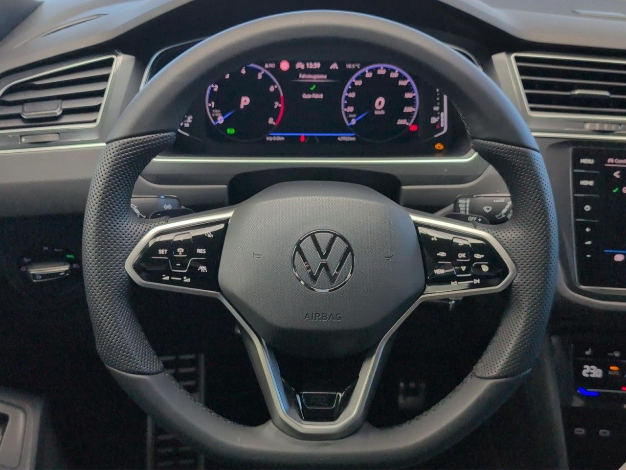 Tiguan R-Line 1.5 TSI DSG Klima Navi