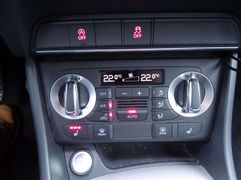 Fahrzeugabbildung Audi Q3 2.0 TDI  **SCHECKHEFTGEPFLEGT / 8-FACH-BEREIF