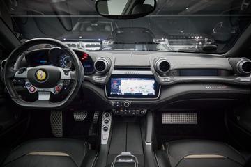 صورة مصغرة 20 لـ 2016 Ferrari GTC4LUSSO