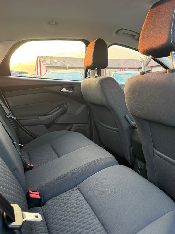 Ford Focus - Bild 19