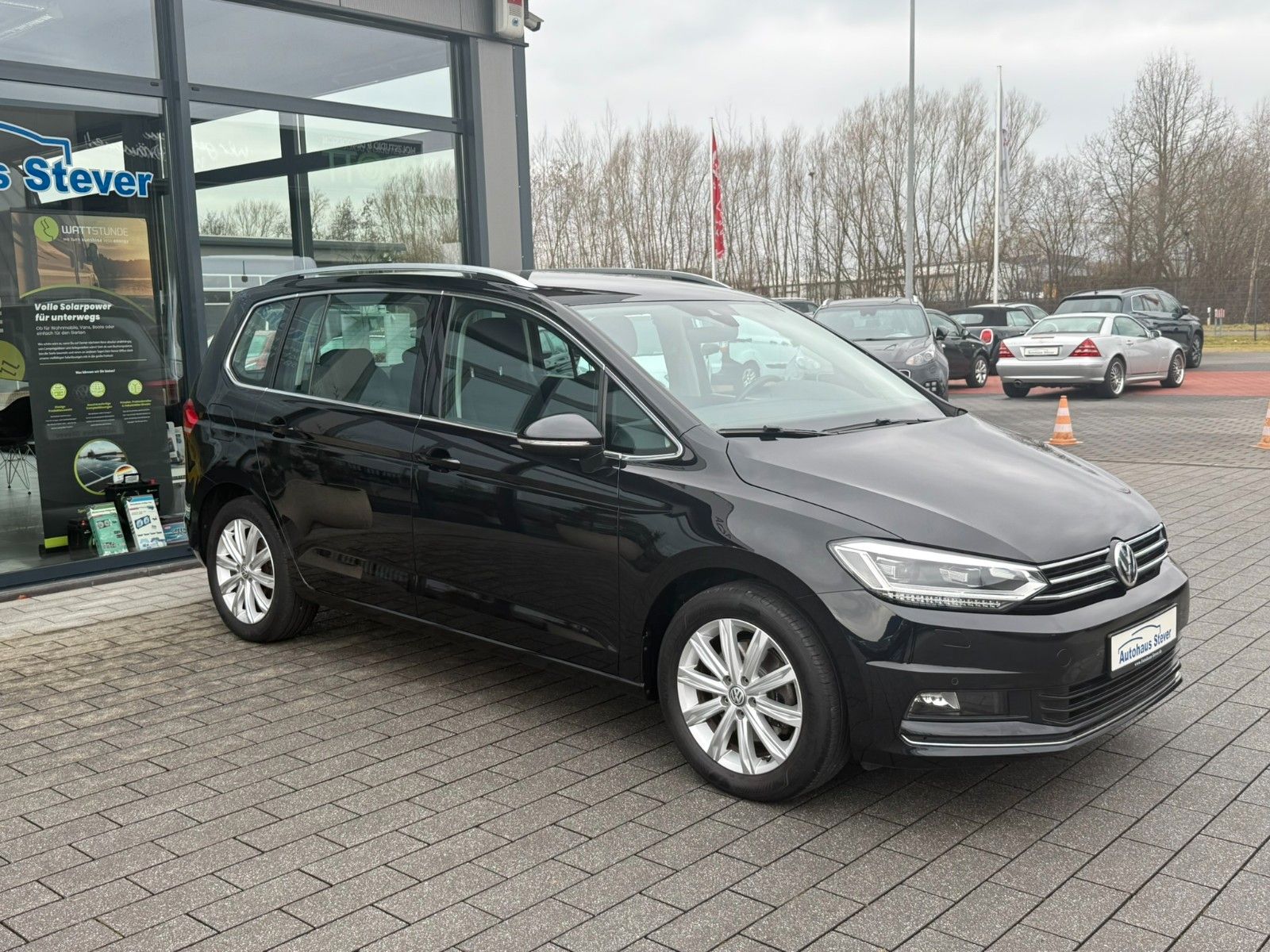 Fahrzeugabbildung Volkswagen Touran Highline BMT/Start-Stopp