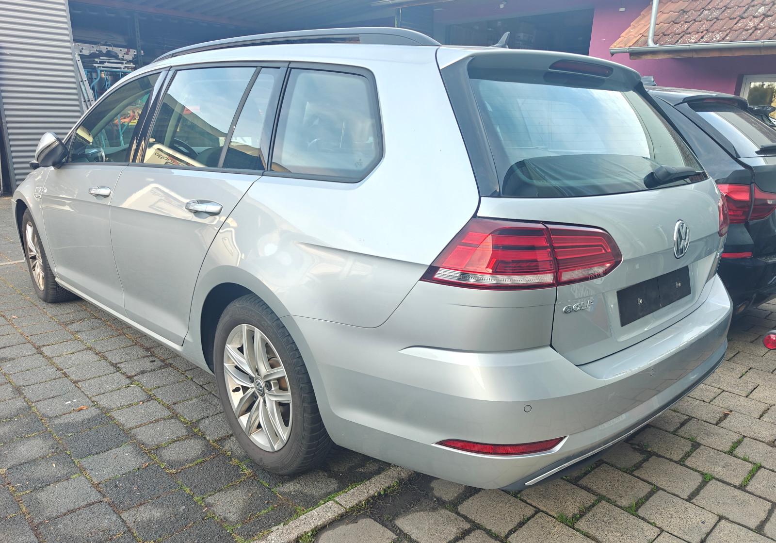 Volkswagen Golf 1.5 TSI ACT OPF BlueMot. Comfort Variant
