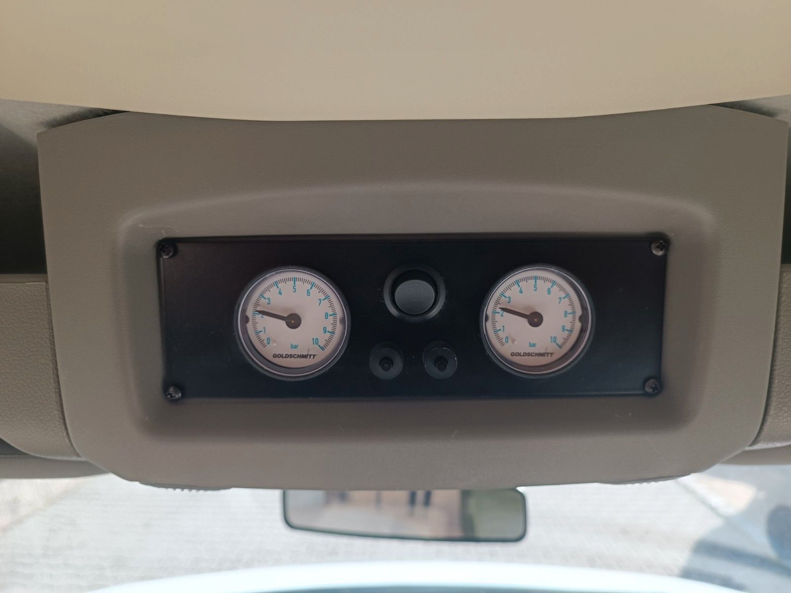 Fahrzeugabbildung Ahorn Alaska TQ *Luftfahrwerk*SAT*AHZV*Solar