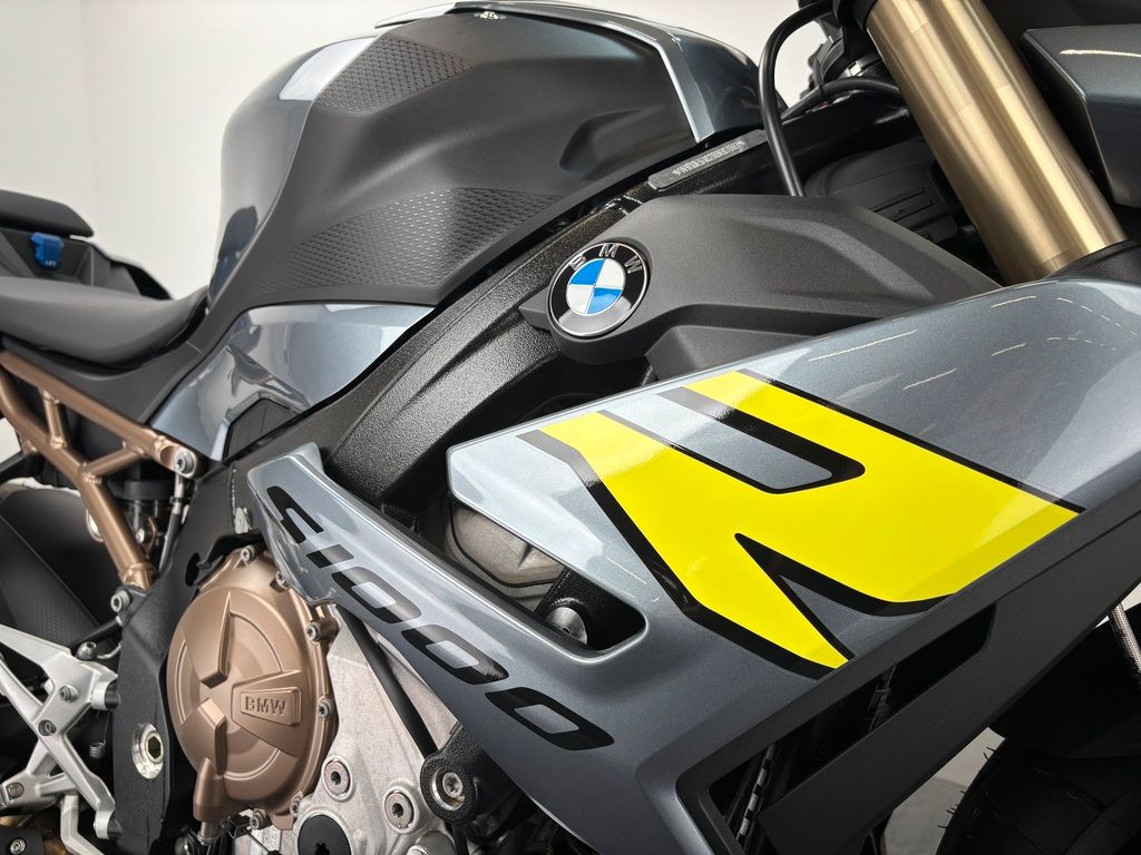 Fahrzeugabbildung BMW S1000 R *3 YEAR WARRANTY *DYNAMIK PAKET