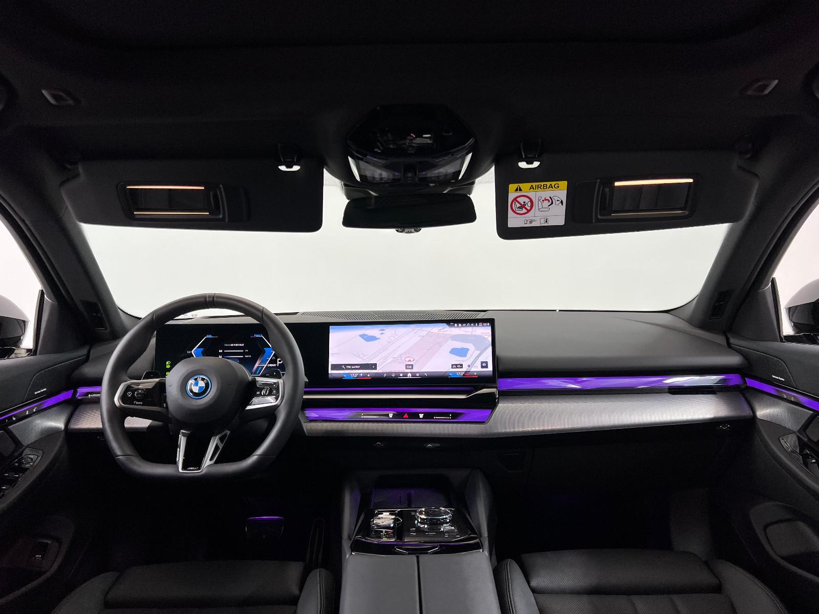 BMW 530 e M Sport Plug-in Hybrid 299 PS H.UP ICONIC