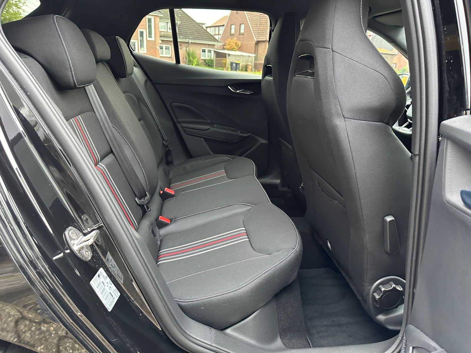 Fahrzeugabbildung SKODA Fabia Monte Carlo 1.0 TSI DSG ACC/SHZG/CarPlay