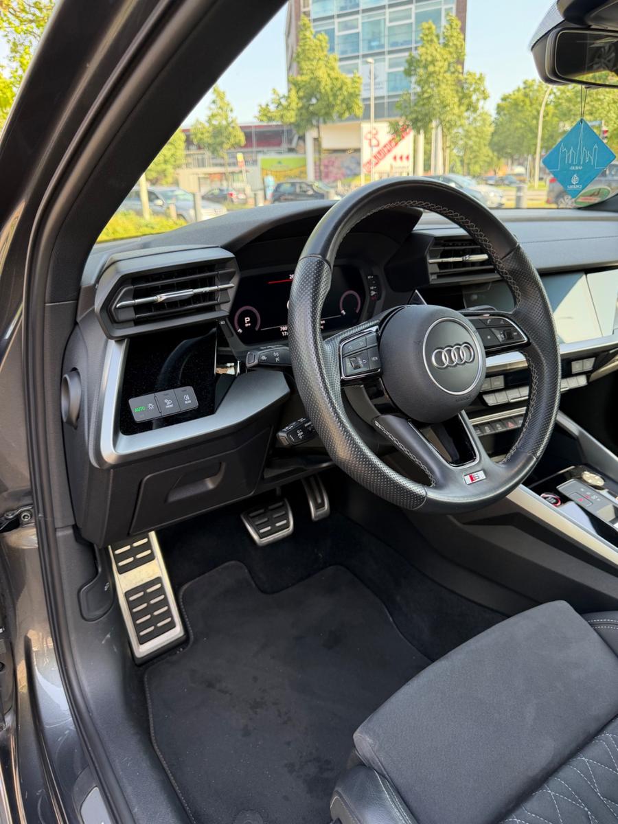 Audi S3 TFSI S tronic quattro -, миниатюра 8