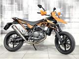 KTM 690 Supermoto LC4 - KTM SUPERMOTO 690
