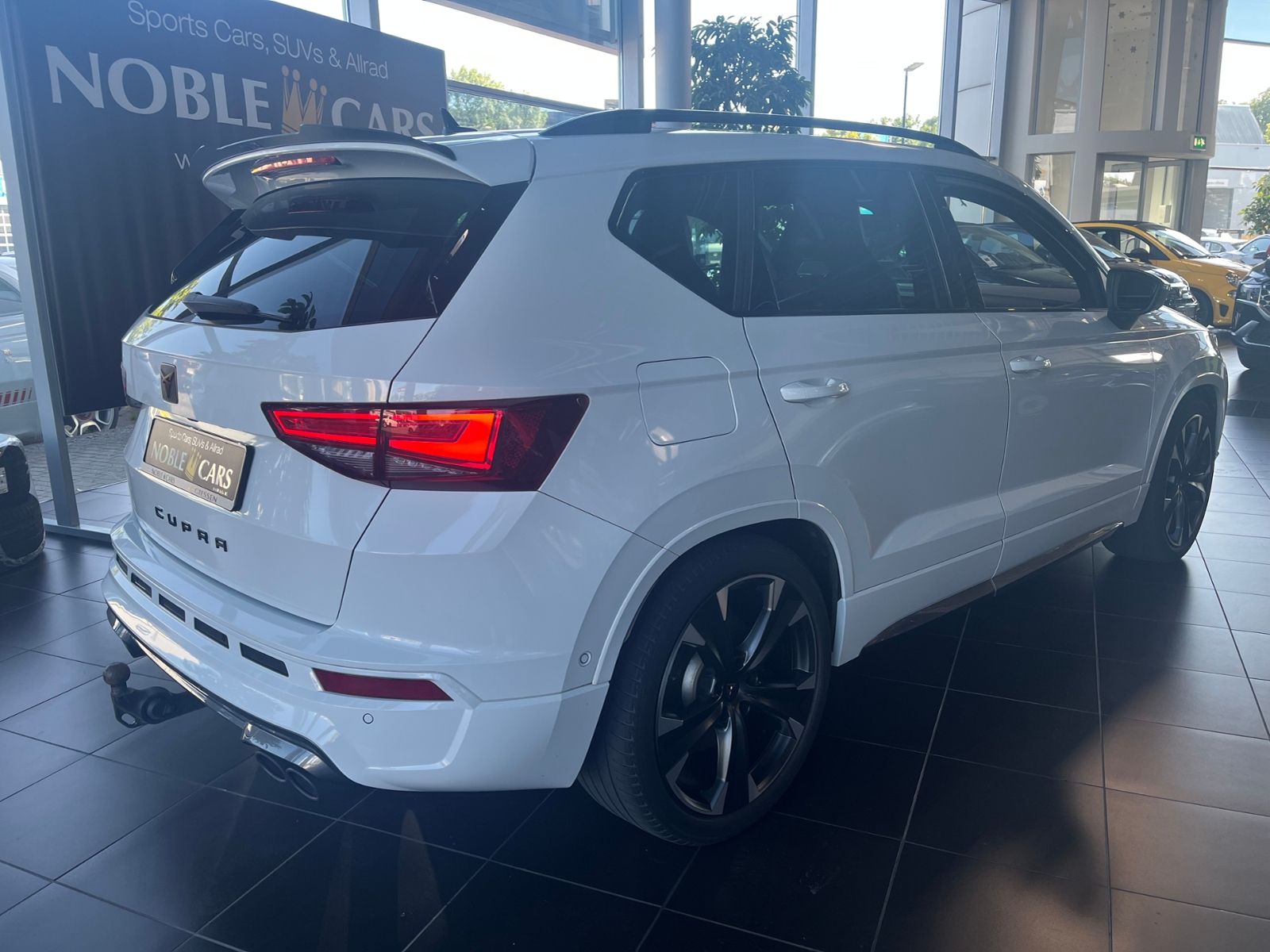 Fahrzeugabbildung CUPRA Ateca 20.TSI 4Drive AHK PANO LED NAVI 360° KAM