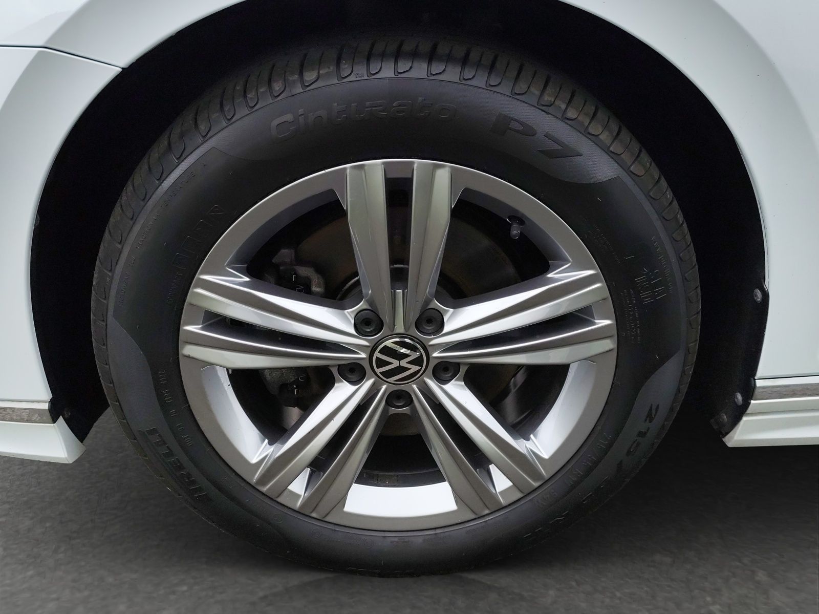Volkswagen Passat Variant - Bild 13
