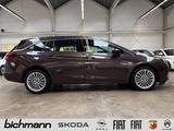 Opel Astra ST Innovation Navi 17'' BT PDCvh RFK AHK - Opel Astra mit Diesel-Antrieb: Kombi