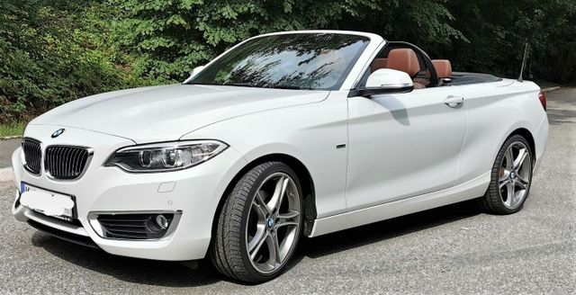 BMW 220d Cabrio Luxury Line Luxury Line,Autom. AHK