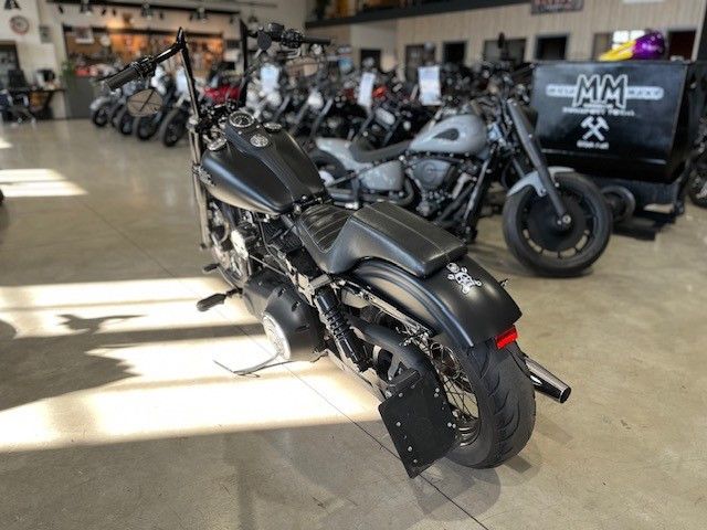 Fahrzeugabbildung Harley-Davidson FXDB Street Bob