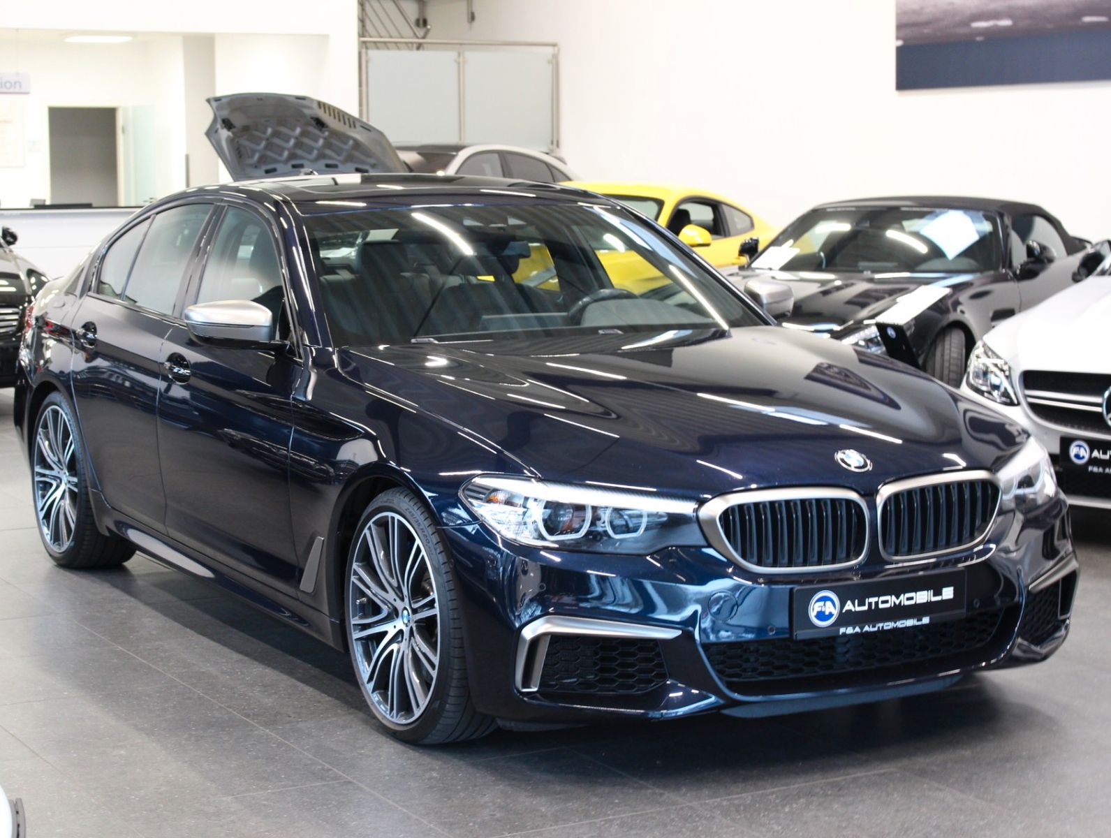 Fahrzeugabbildung BMW M550i xDrive Kamera*Standhzg.*LED*H&K*Keyless