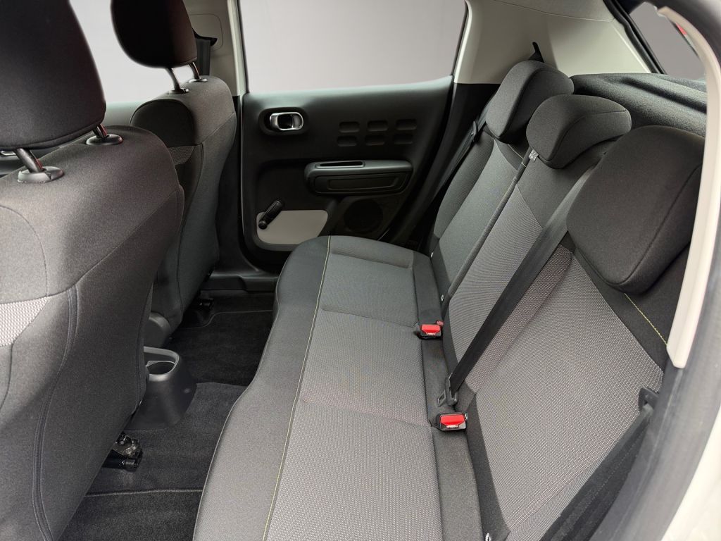 Fahrzeugabbildung Citroën C3 Pure Tech 110 S&S FEEL PACK