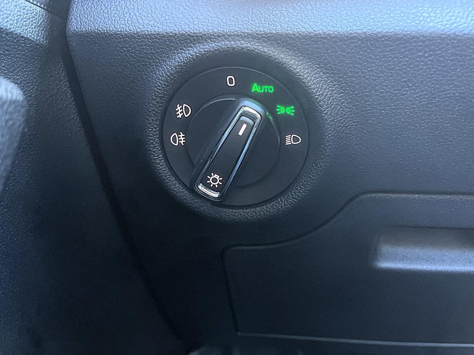 Skoda Kamiq 1.0 TSI DSG Style LED PANO NAV SHZ PDC AHK, миниатюра 21