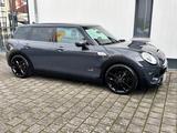 MINI Clubman Cooper S ALL4 (18",Panor.,LED,Navi,SH) - : Allradantrieb, Kleinwagen