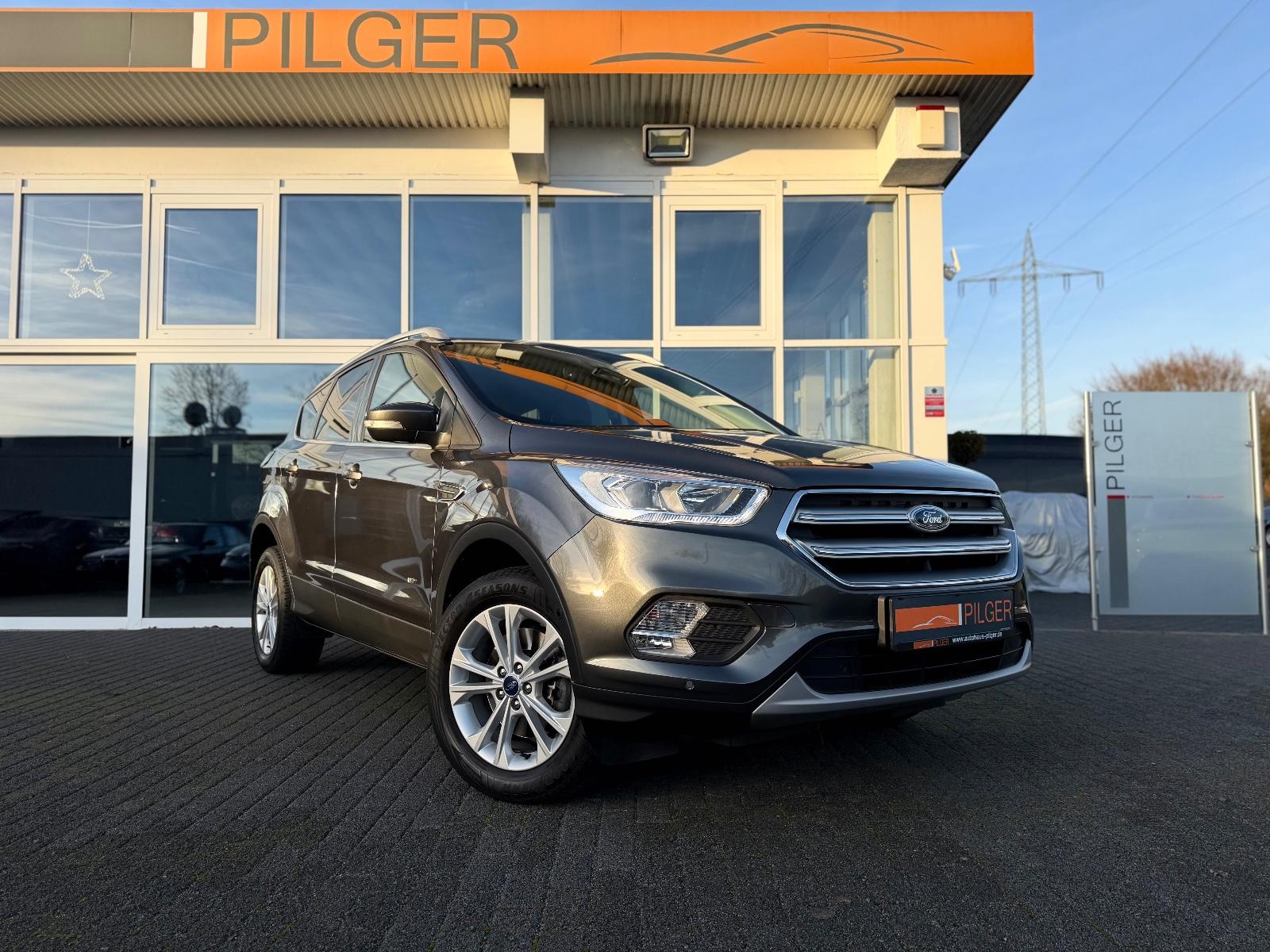Ford Kuga Titanium Shz*Pdc*Temp*LED*KeyLess*Navi*2.Hd
