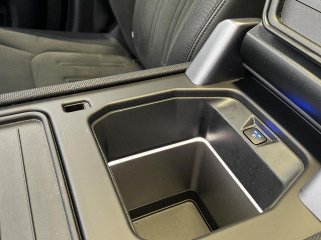 Foto Nummer 14: LAND ROVER Defender