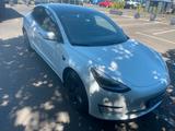 Tesla Model 3 Allradantrieb mit Dualmotor Long Ran... - Tesla Gebrauchtwagen in Frankfurt