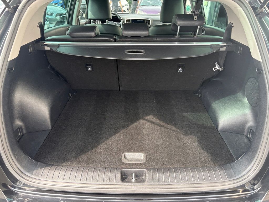 Fahrzeugabbildung Kia Sportage 1.6 T-GDI 2WD BLACK EDITION