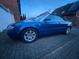 Audi A4 Cabrio 2,4 V6 Bose S-Line - Audi A4 aus 2003: Line