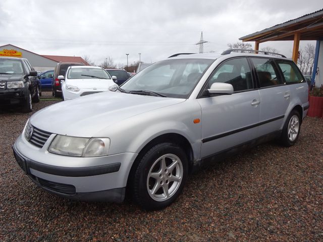 Volkswagen Passat Variant 1.8 Comfortline